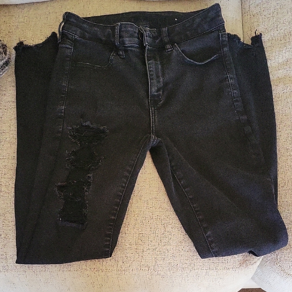 American Eagle Outfitters Black Distressed Skinny Jeans